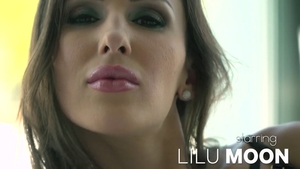 Double blowjob video starring hottest raw Anita Bellini