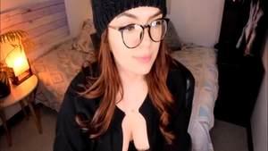 Glamour latina chick desires threesome in glasses
