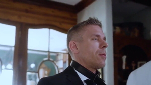 Threesome with housewife